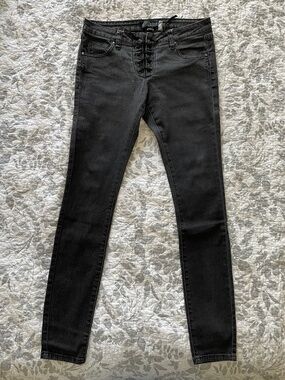 Volcom Black Wash Low-Rise Skinny Jeans Lace-Up Ribbon Stud Detail Size 28